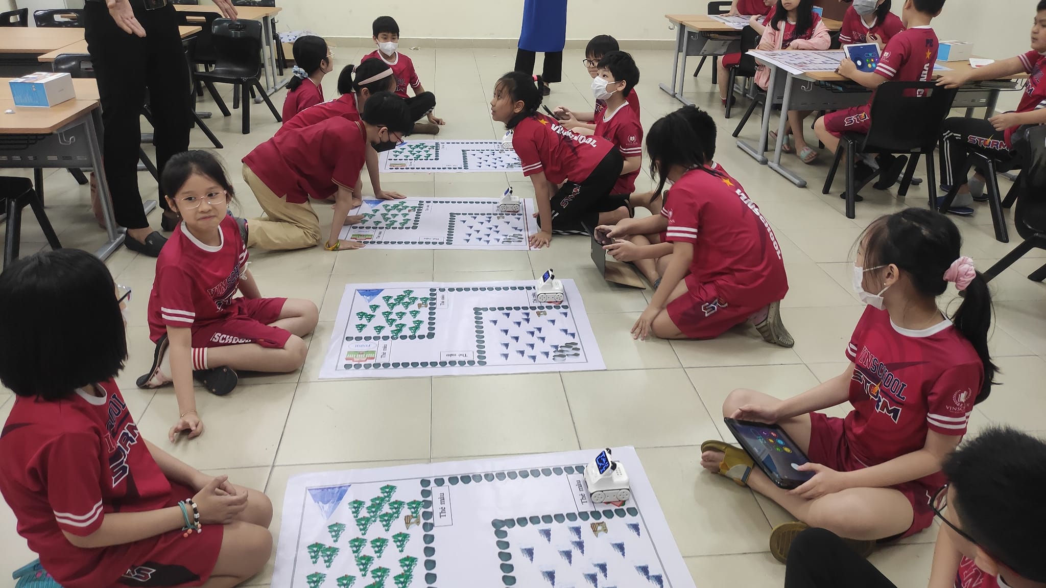 3 lợi ích nổi bật khi trẻ học điều khiển robot bằng giọng nói