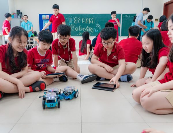 5 lý do Robotics giúp não trẻ học nhanh x3 thông thường